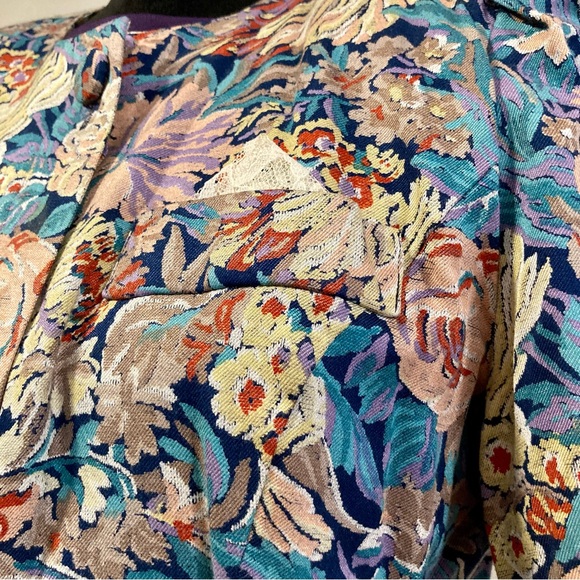 Vintage Late 80s/Early 90s Floral Cropped Women’s Short Sleeved Jacket Medium - Picture 10 of 13